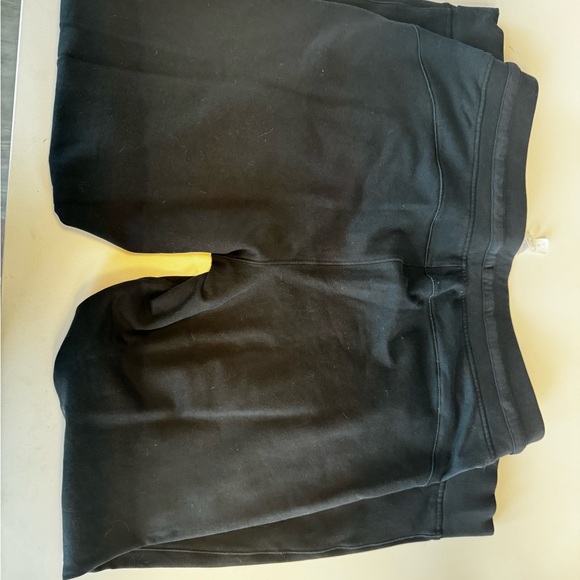 Lululemon black joggers - Picture 5 of 5